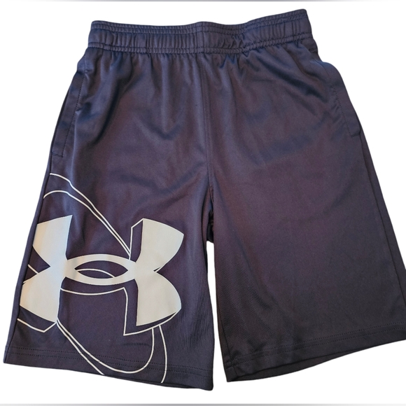 Bundle (2) Under Armour Short & Tee Shirts Sz YMD - Picture 10 of 11